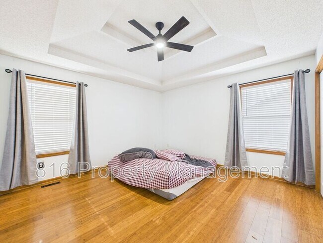 Building Photo - 1305 Aspen Dr