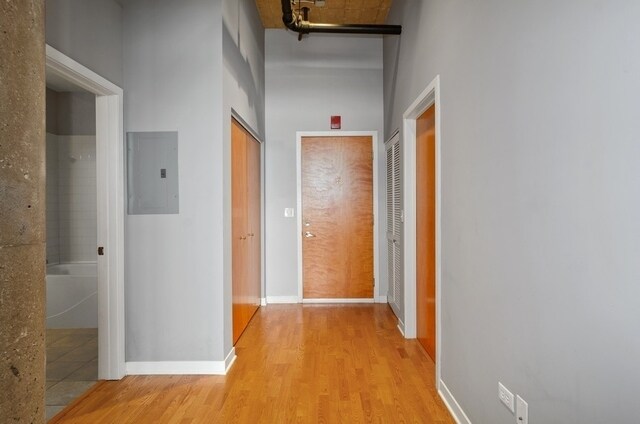 Building Photo - 3963 W Belmont Ave