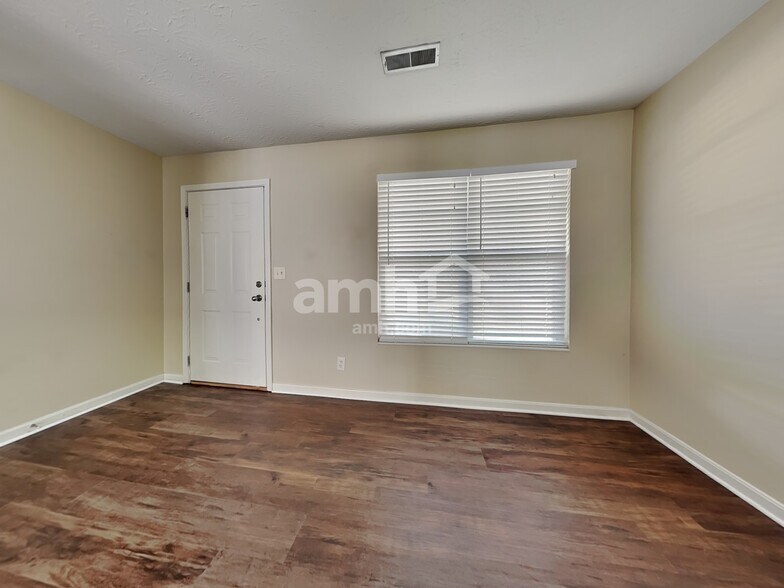 Building Photo - 3162 Bridlerun Dr