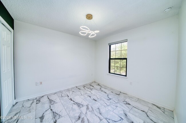 Building Photo - 7019 Coldwater Dr