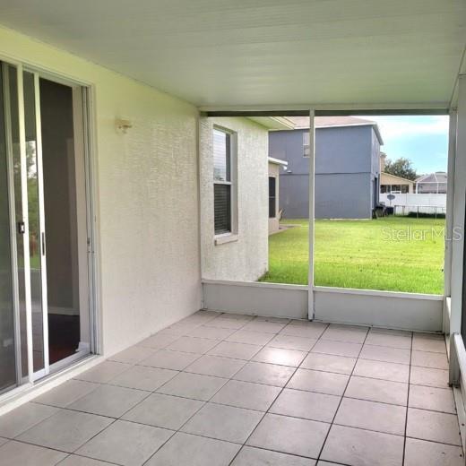 Building Photo - 10210 Beneva Dr