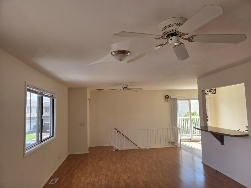 Building Photo - 724 Whitesail Dr