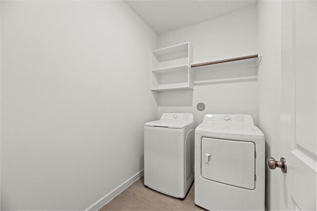 Building Photo - 16515 Mesquite Fld Dr