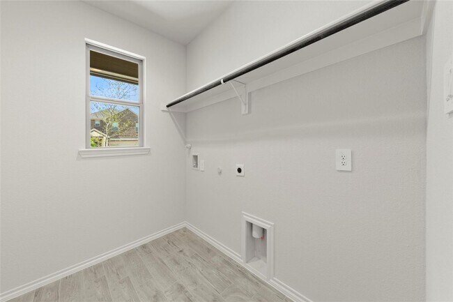 Building Photo - 3105 Sedge Grass Dr