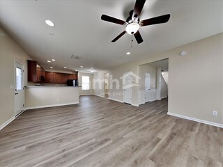 Building Photo - 205 Short Woods Ct