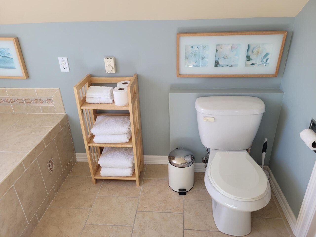 Building Photo - 1219 Burwell St