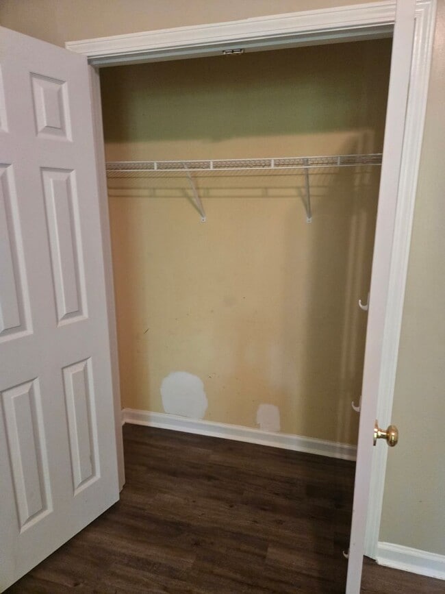 Building Photo - FOR RENT in HARRIS COUNTY with SWIMMING POOL! Available July 1st