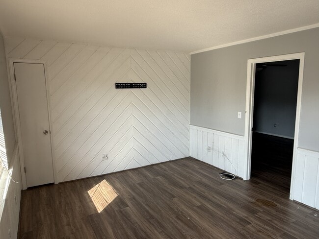 Building Photo - 130 Vista Cir