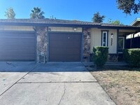 Building Photo - 6864-6866 Trovita Way