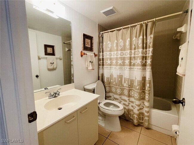 Building Photo - 4410 Chantelle Dr