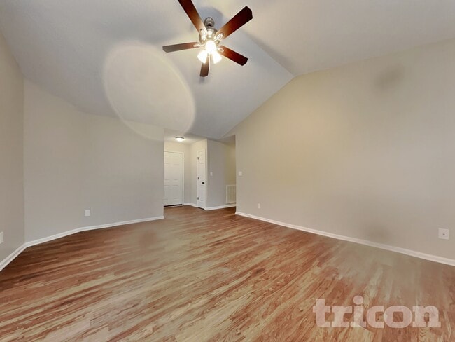 Building Photo - 69 Gray Ghost St