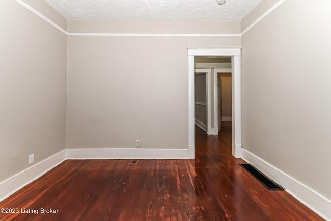 Building Photo - 1714 W Hill St