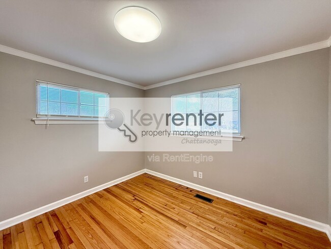 Building Photo - 510 Highview Cir