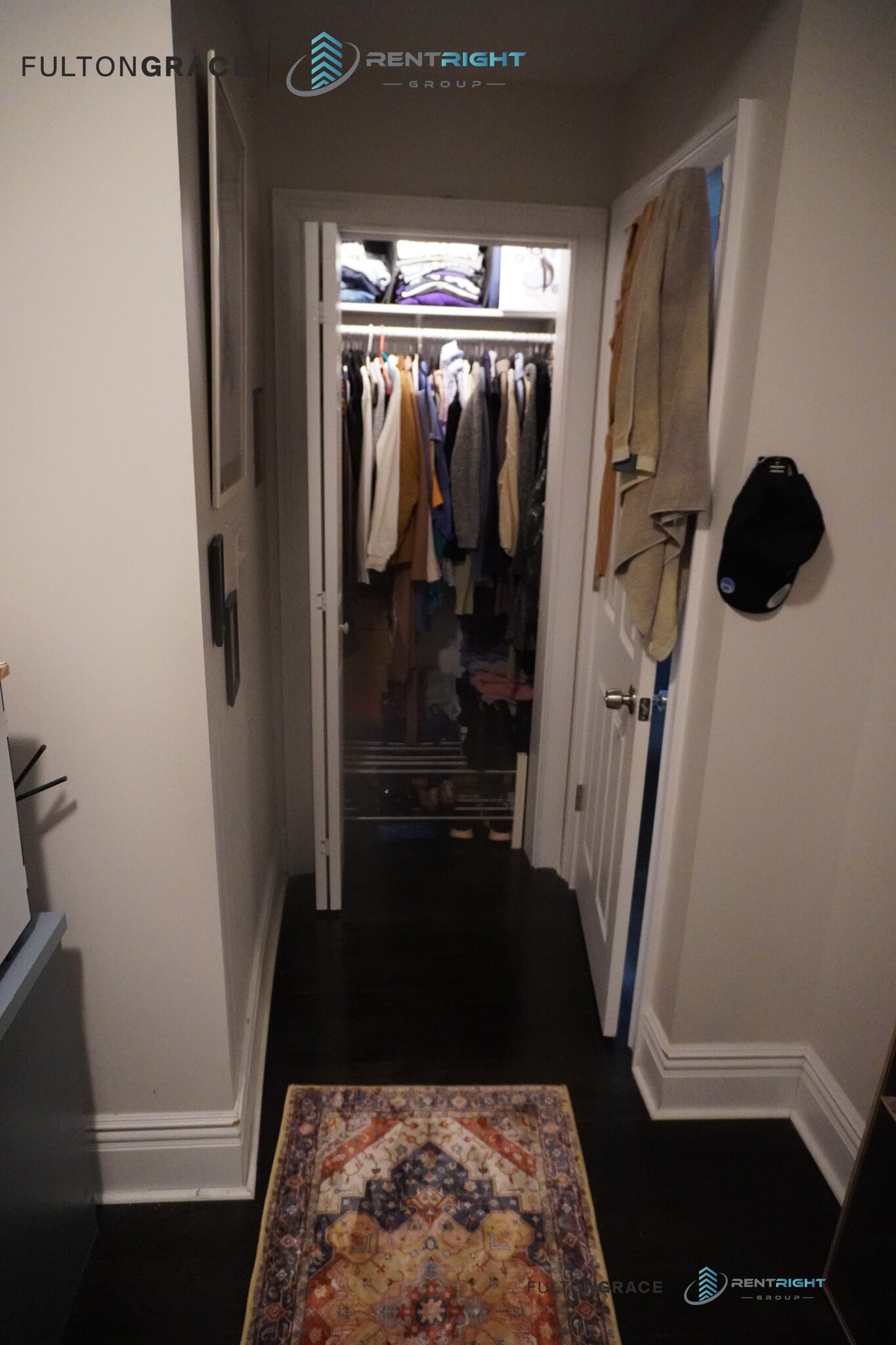 Building Photo - 2031 W 23rd St