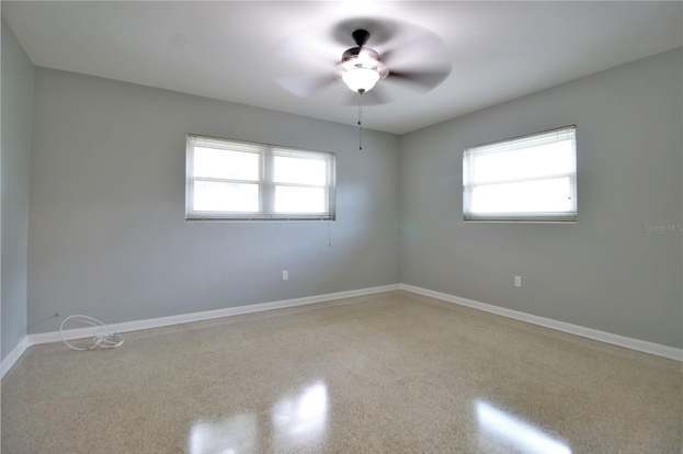 Building Photo - 1001 Brookside Dr
