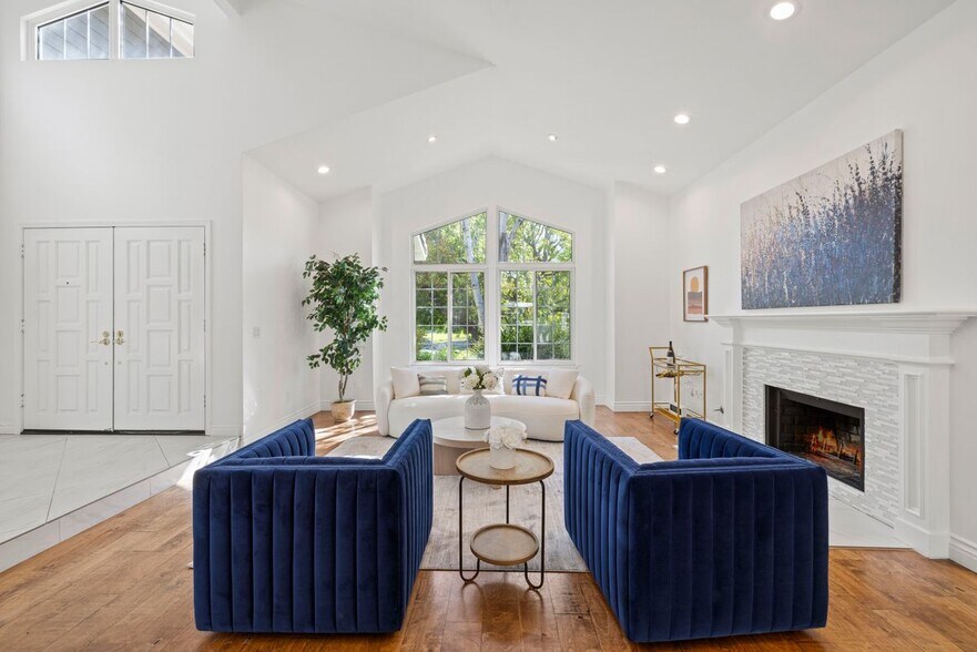 Building Photo - 287 Golden Fern Ct