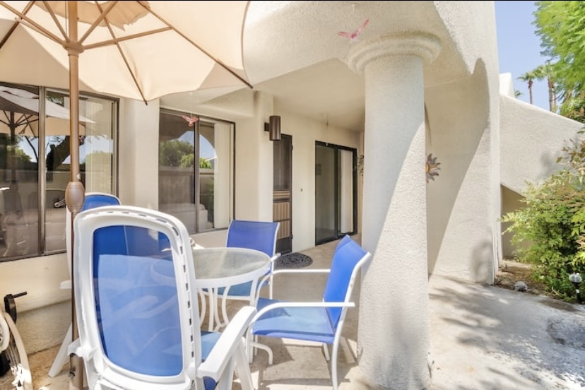 Building Photo - 351 N Hermosa Dr