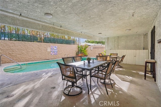 Building Photo - 11162 Camarillo St