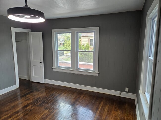 Building Photo - 5622 Wayne Ave