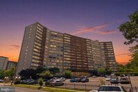 Building Photo - 5340 Holmes Run Pkwy