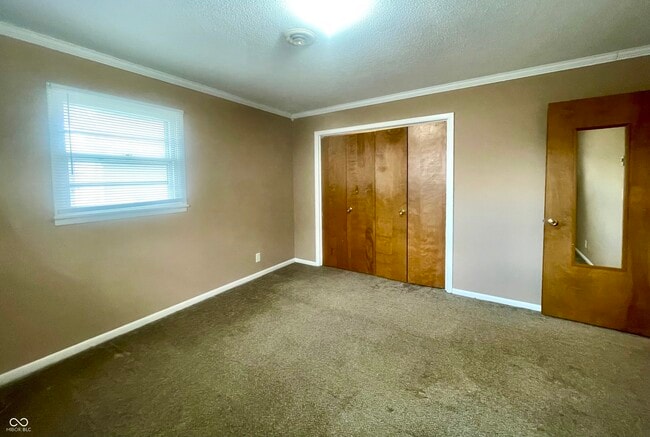 Building Photo - 3110 W Cypress Dr