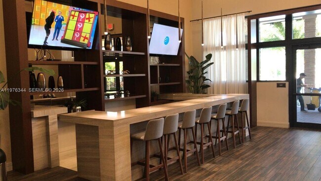 Building Photo - 10431 NW 82nd St