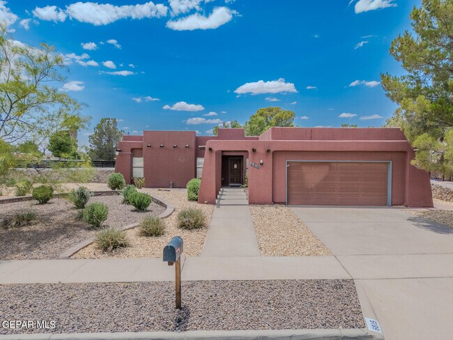 Building Photo - 6815 Villa Hermosa Dr