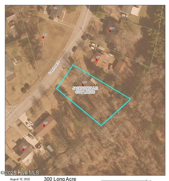 Building Photo - 300 Long Acres Dr