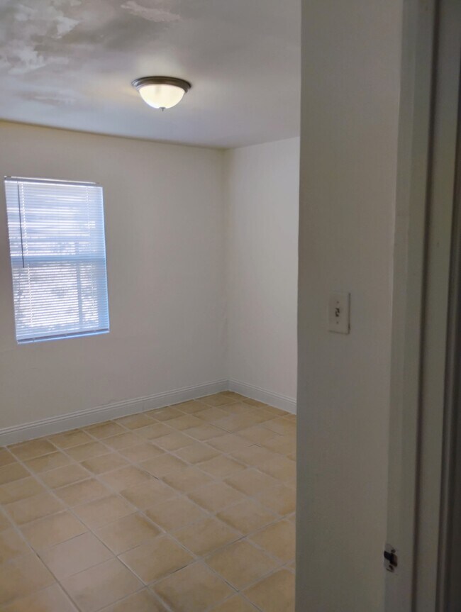 Building Photo - 3002 Market St