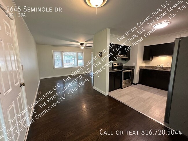 Building Photo - 2645 Seminole Dr