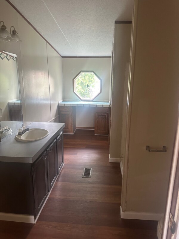 Building Photo - 1205 W Main St