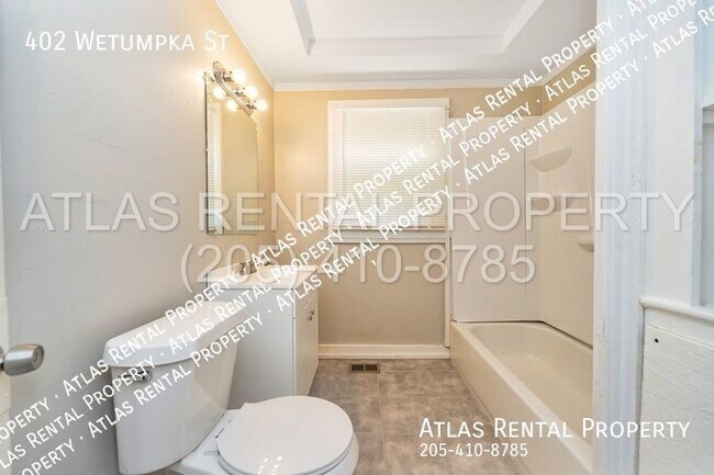 Building Photo - 402 Wetumpka St