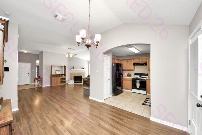 Building Photo - 5615 Brenwood Gln Trl
