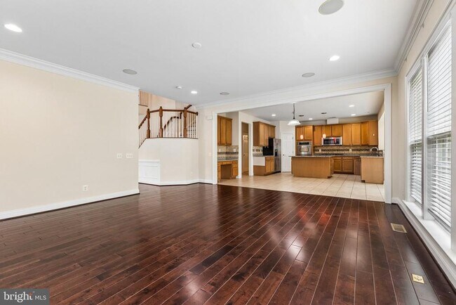 Building Photo - 43527 Loudoun Barn Way