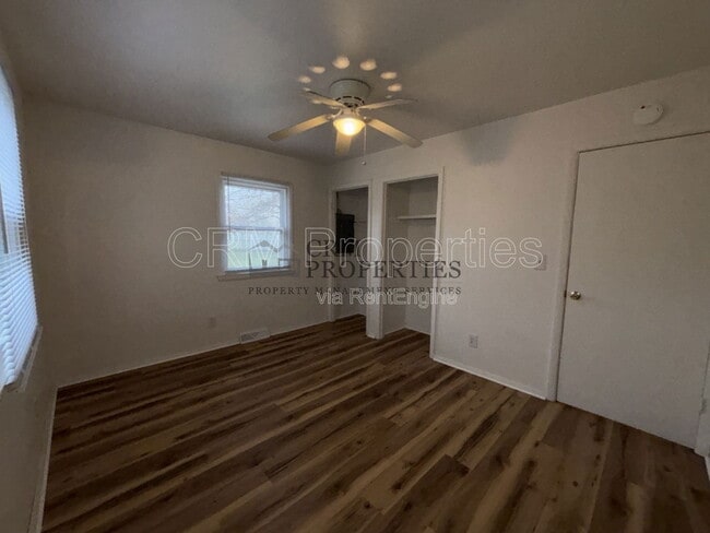 Building Photo - 811 Miami Blvd