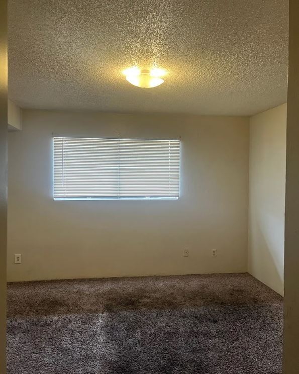 Building Photo - 2153 S Winstel Ave