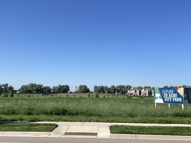 Building Photo - 3002 Comet St