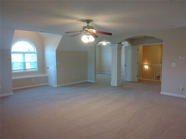 Building Photo - 131 Peachtree Glen Dr