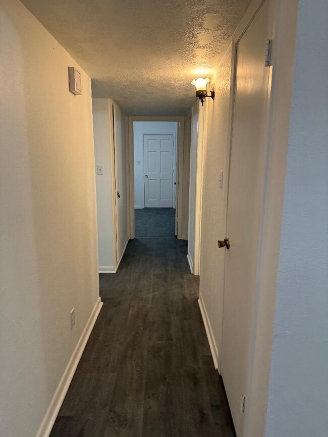 Building Photo - 2107 Timber Ln