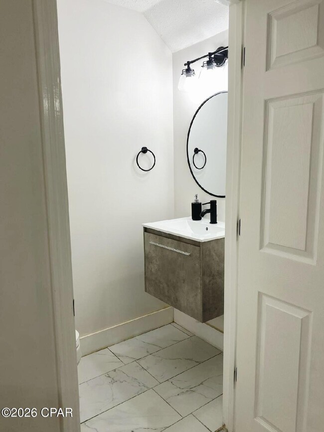 Building Photo - 2162 Sterling Cove Blvd