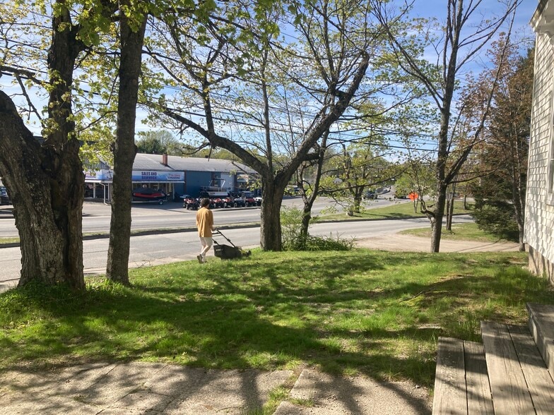 34 O'Brien Ave. view across Avenue and Route 1 - 34 Obrien Ave