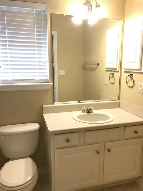 Building Photo - 147 Cypress Ln