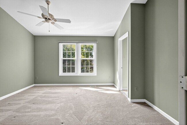 Building Photo - Charming Limestone Hills West Townhome - C...