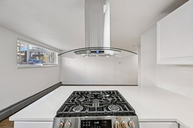 22-web-or-mls-1545 Quitman St Unit 7-S1612-014 - The Sloan