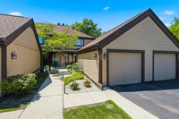 Building Photo - 1542 Anderson Ln