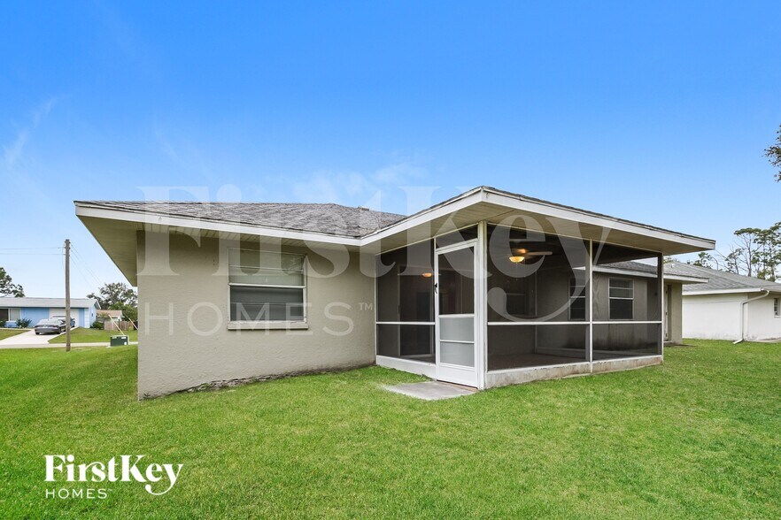 Building Photo - 23504 Avacado Ave