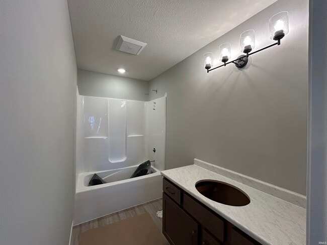 Building Photo - 204 Brescia Dr