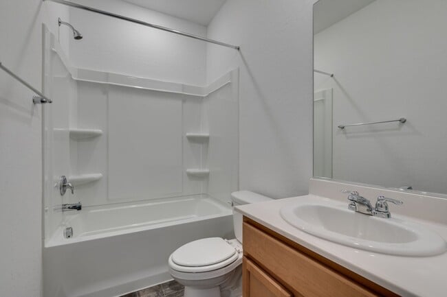 Building Photo - GORGEOUS SINGLE STORY WITH MANY UPGRADES*3 BEDROOMS*DEN!