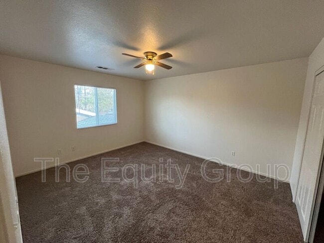 Building Photo - 1434 Cottage Pl