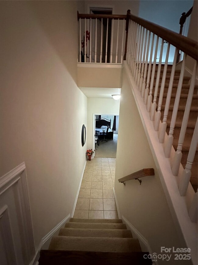 Building Photo - 835 Skybrook Falls Dr